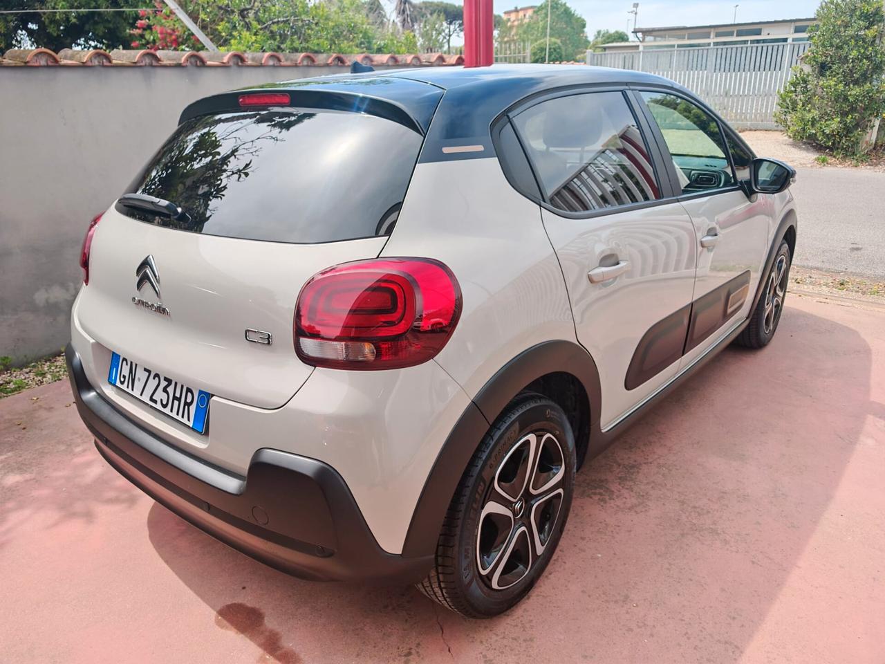 Citroen C3 PureTech 83 S&S C-Series