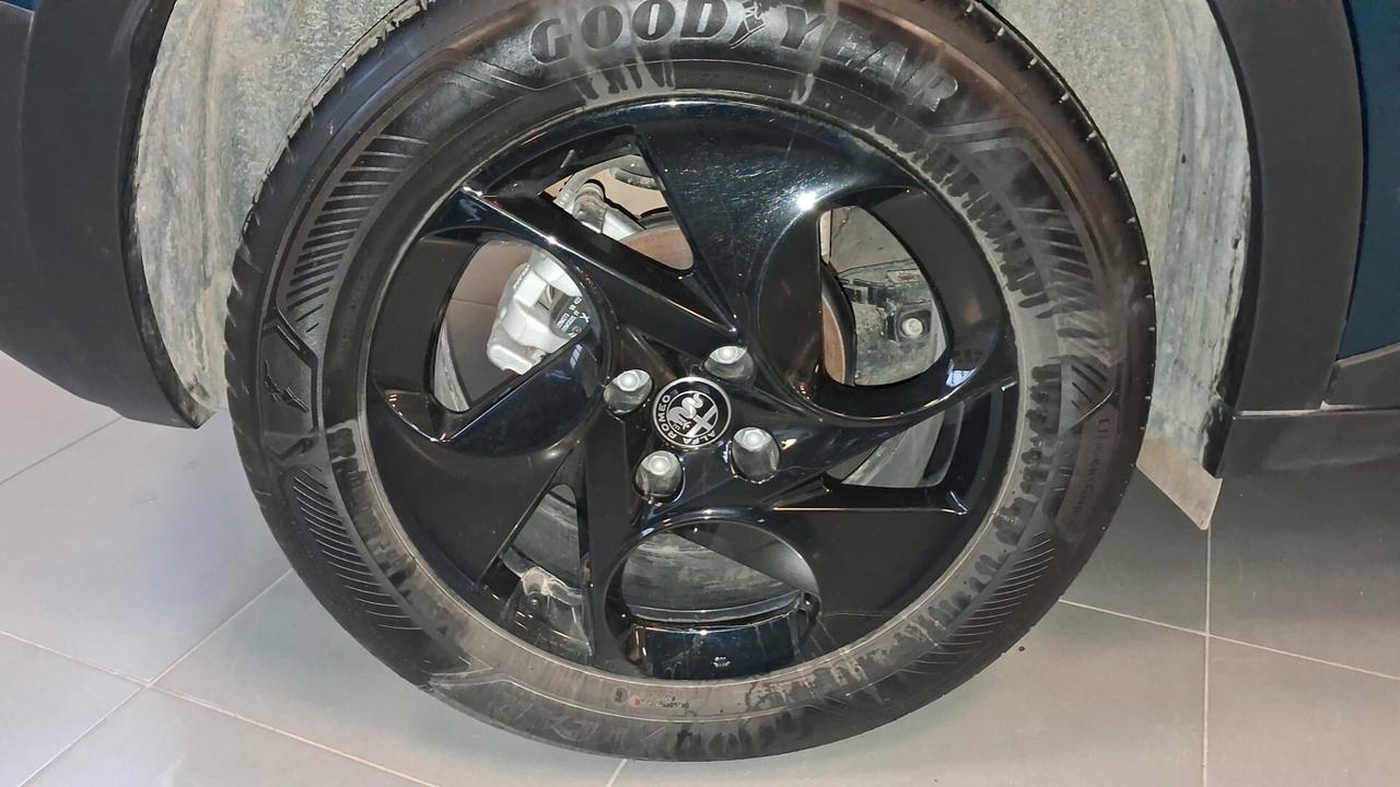 Alfa Romeo Junior 1.2 145 CV Hybrid eDCT6