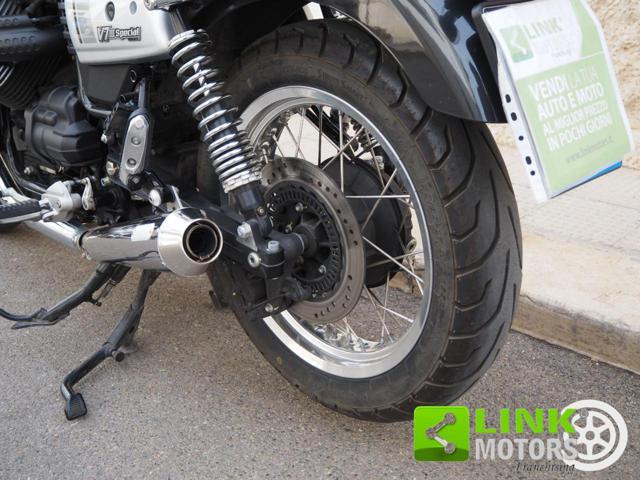 MOTO GUZZI V7 III Special