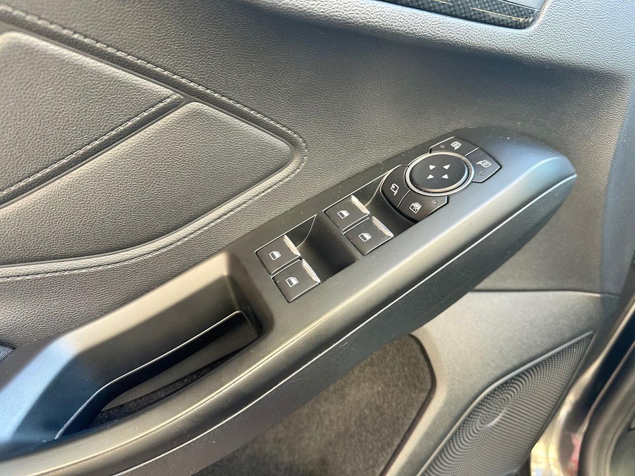 Ford Focus ST Line CO-PILOT 1.0 EcoBoost
