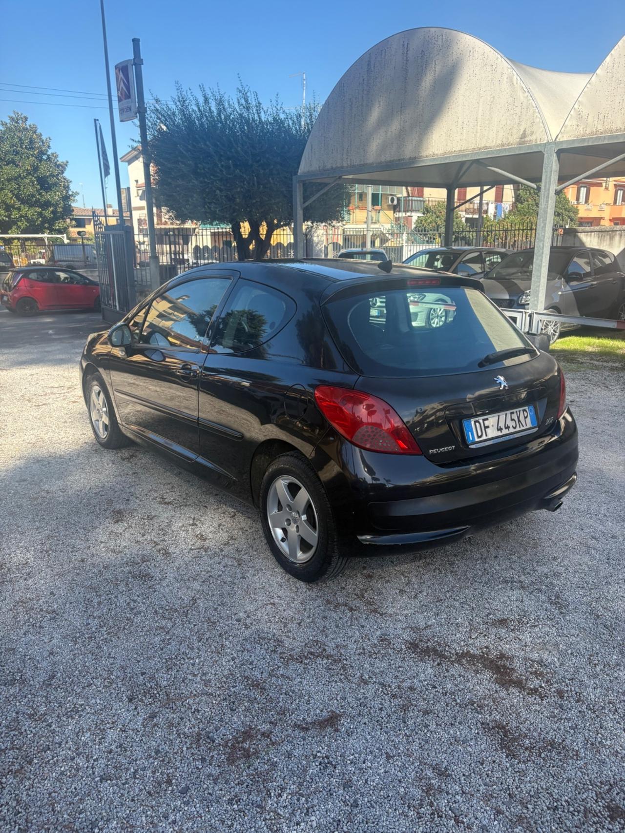 Peugeot 207 1.6 HDi 90CV 3p. XS