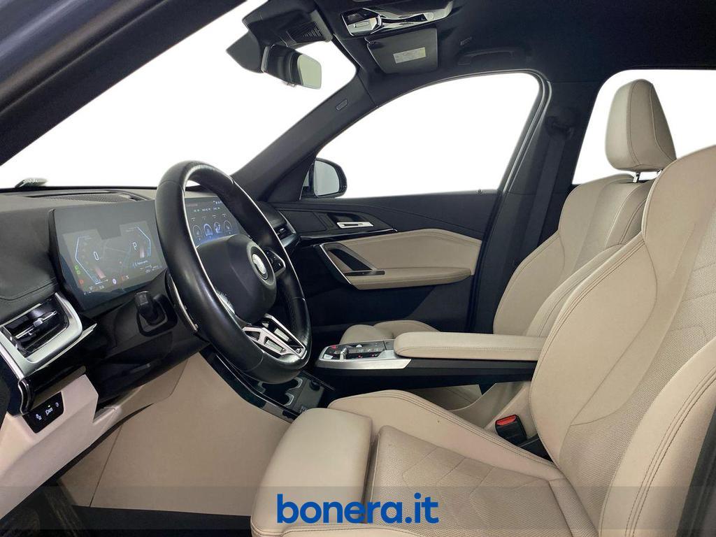 BMW X1 18 d X-Line Edition Essence sDrive DCT