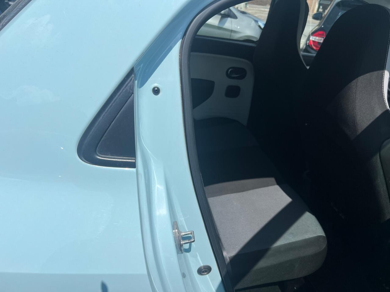 Renault Twingo 1.0 16V Night&Day