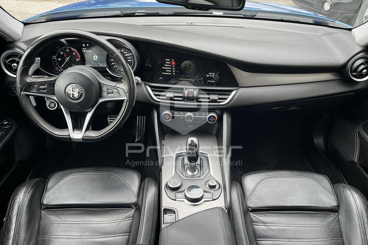ALFA ROMEO Giulia 2.2 Turbodiesel 210 CV AT8 AWD Q4 Veloce