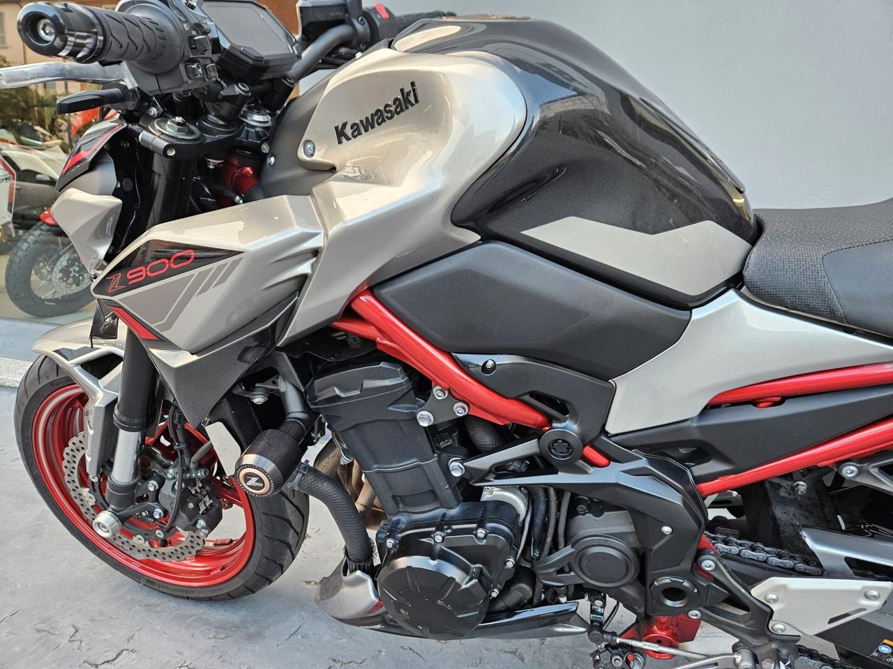 Kawasaki Z 900 - 2023
