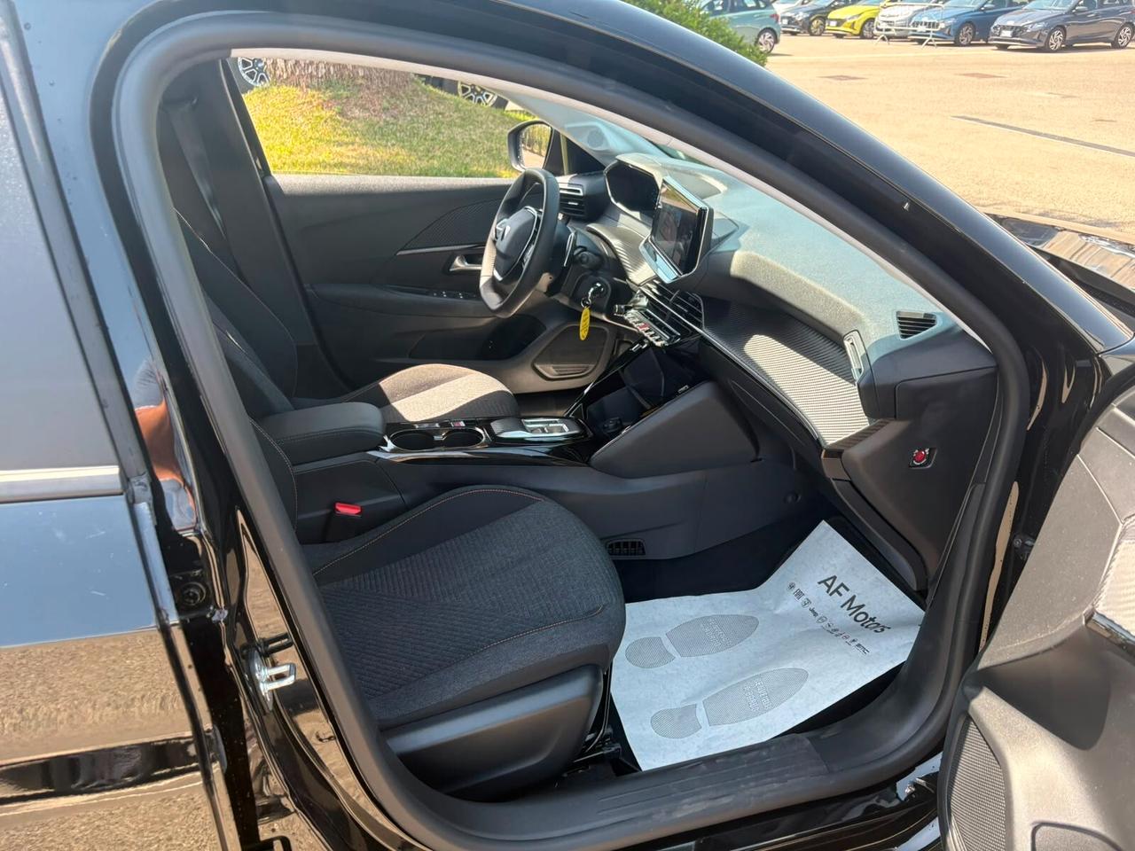 Peugeot 208 Hybrid 110 e-DCS6 Style