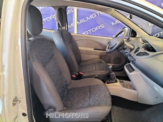 RENAULT Twingo 1.2 8V Dynamique