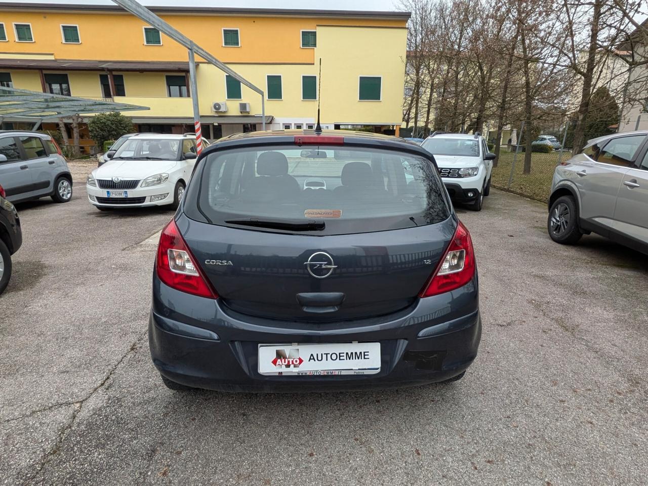 OPEL CORSA 1.2 80cv benzina - UNICO PROPRIETARIO – 2008 NEOPATENTATI