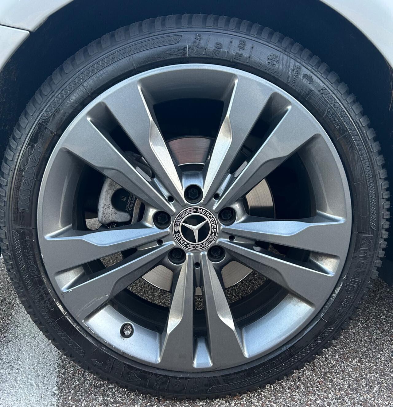 Mercedes CLA 200d Premium AMG Shootting Brake