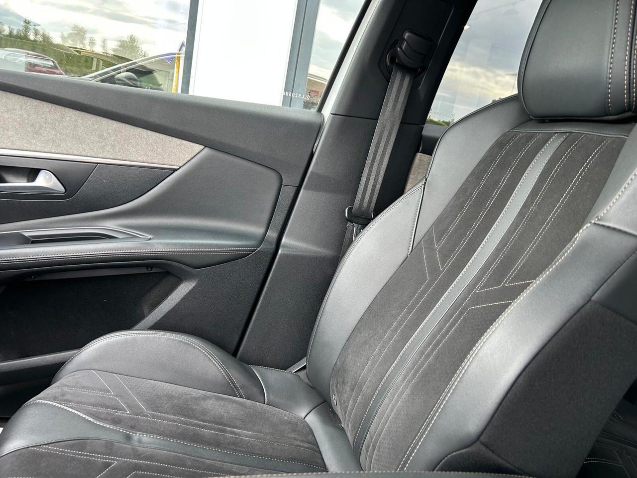 Peugeot 3008 GT BlueHDi 130 6mt SPOTICAR