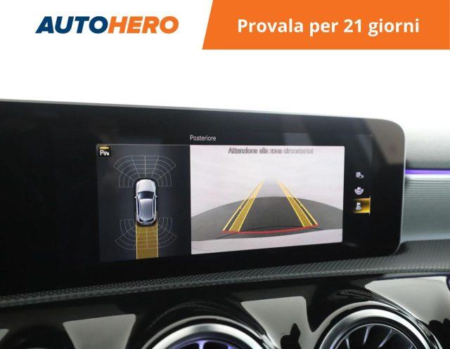 MERCEDES-BENZ A 180 d Automatic Premium