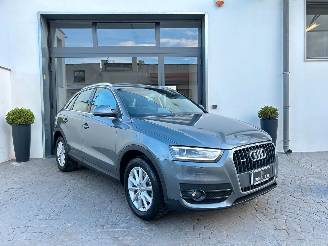 Audi Q3 2.0 TDI 140 Cv S-TRONIC/TETTO-2014