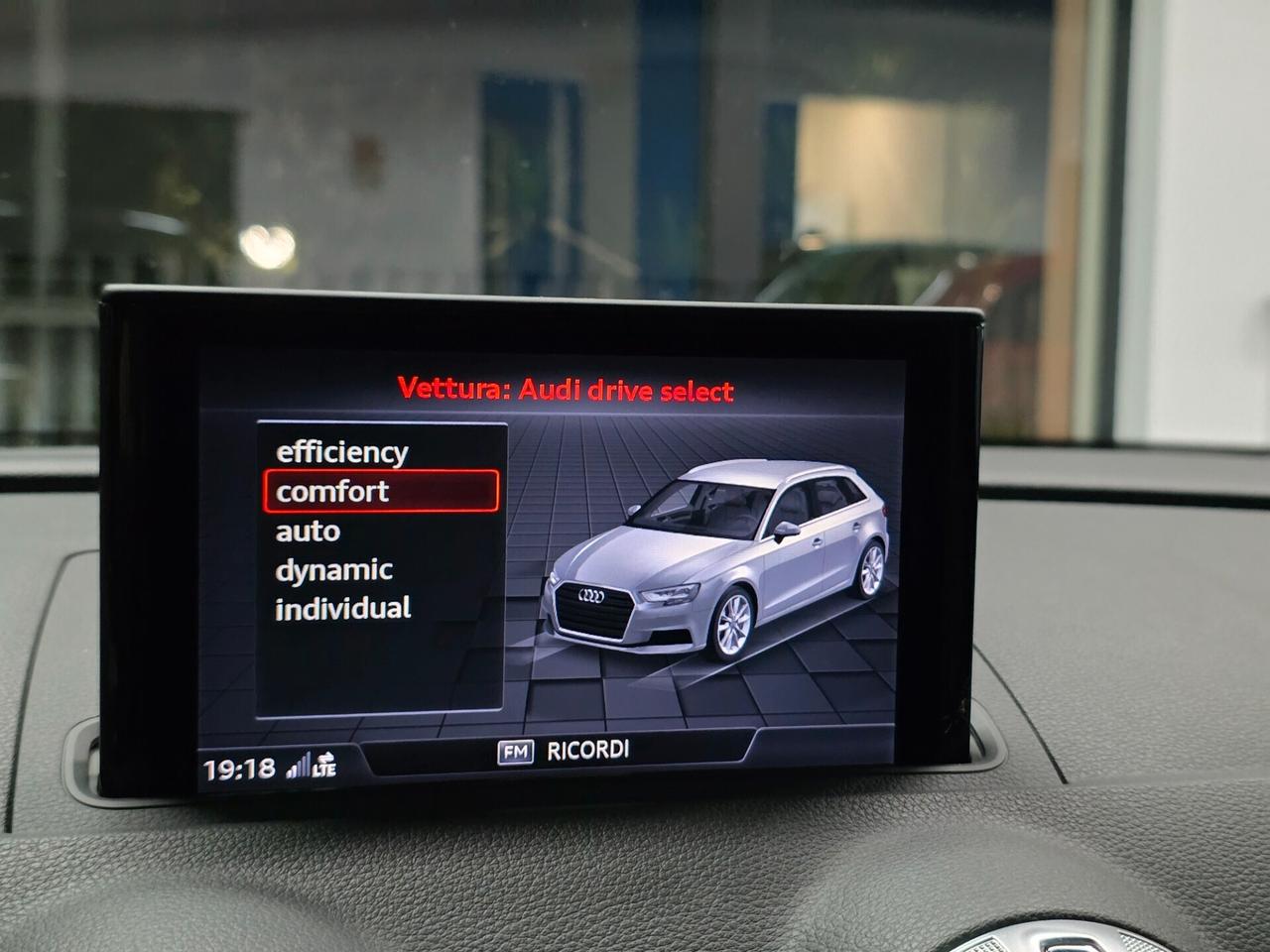 Audi A3 SPB 35tdi Stronic Sline 2019