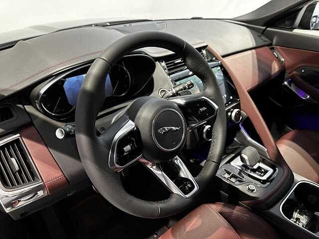 Jaguar E-PACE R-Dynamic SE IVA ESPOSTA