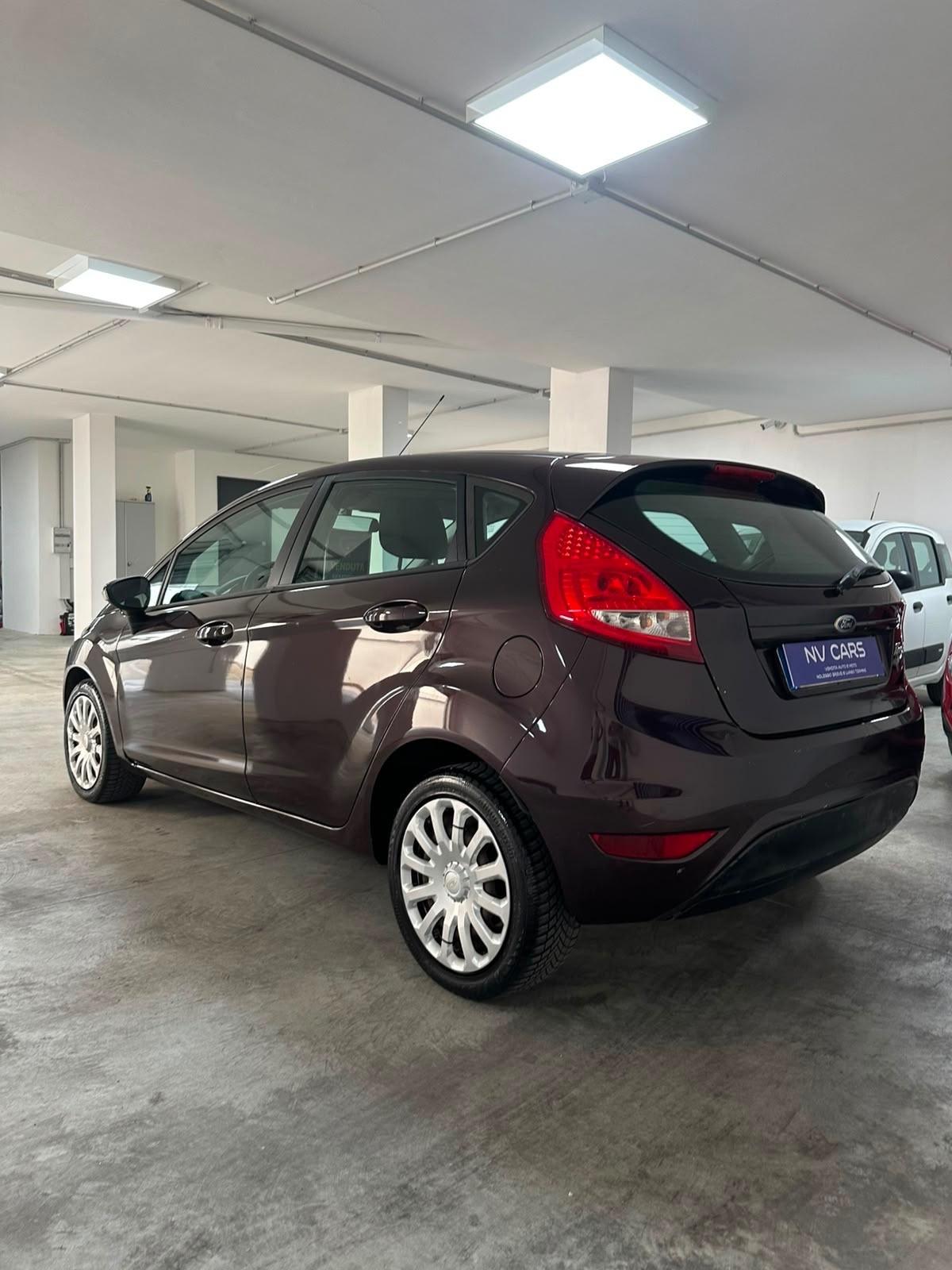 Ford Fiesta 1.4 5 porte Bz.- GPL Titanium