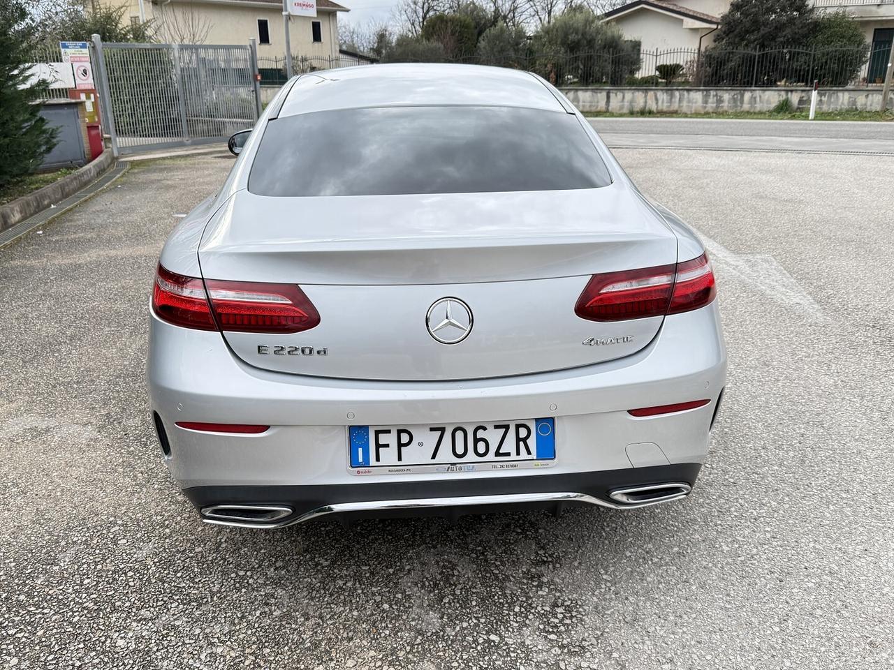 MERCEDES BENZ CLASSE E 220 coupè D AMG 4MATIC