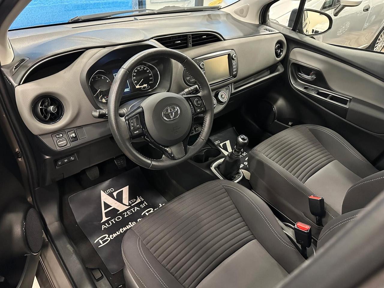 Toyota Yaris 1.5 5 porte Lounge