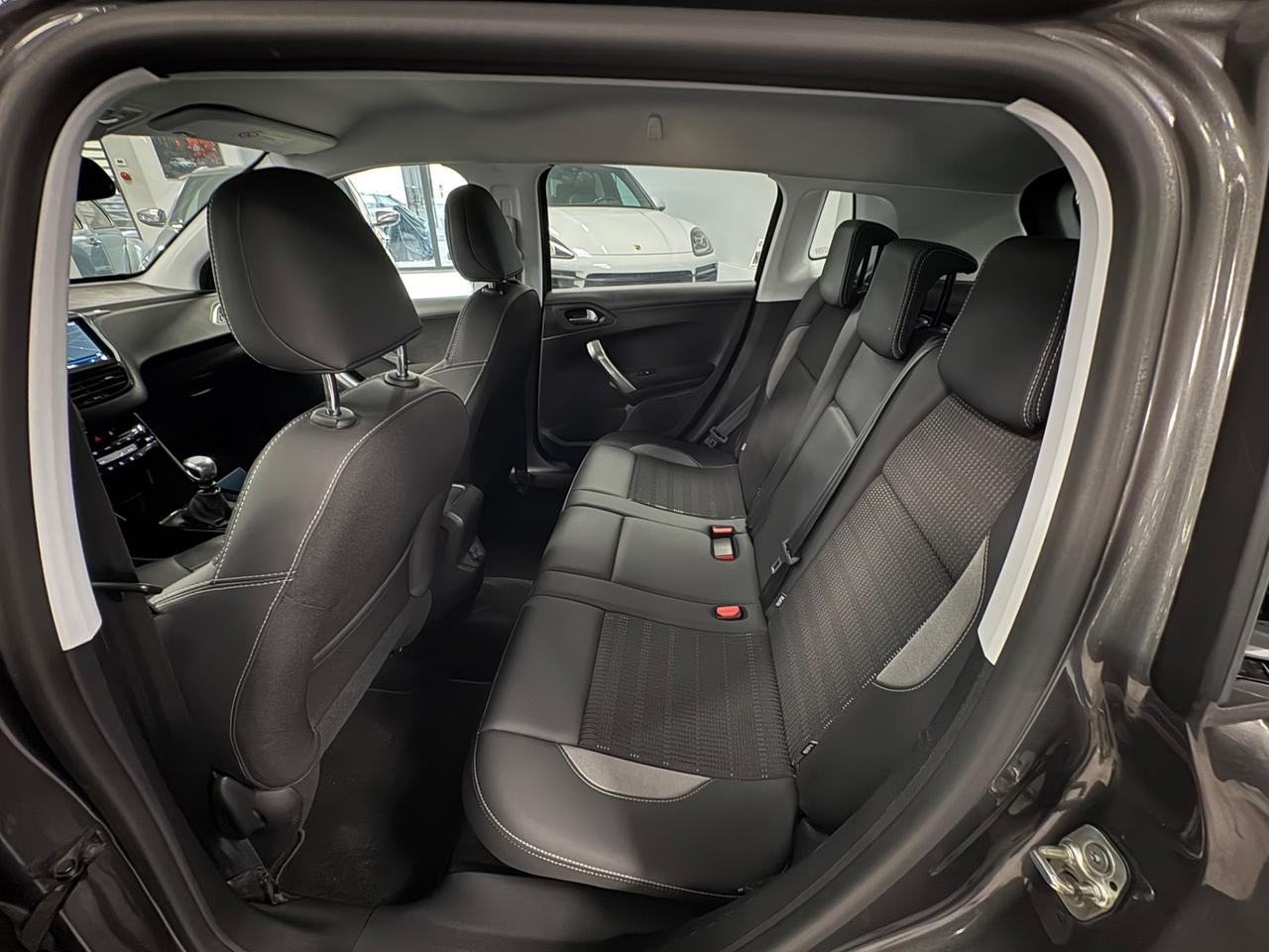 Peugeot 2008 allure 1.2 benzina 110cv 2019 km78000