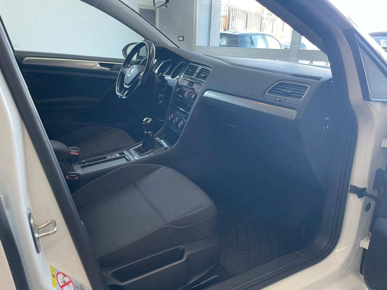 Volkswagen Golf 1.6 TDI 90 CV 5p. Trendline BlueMotion Technology