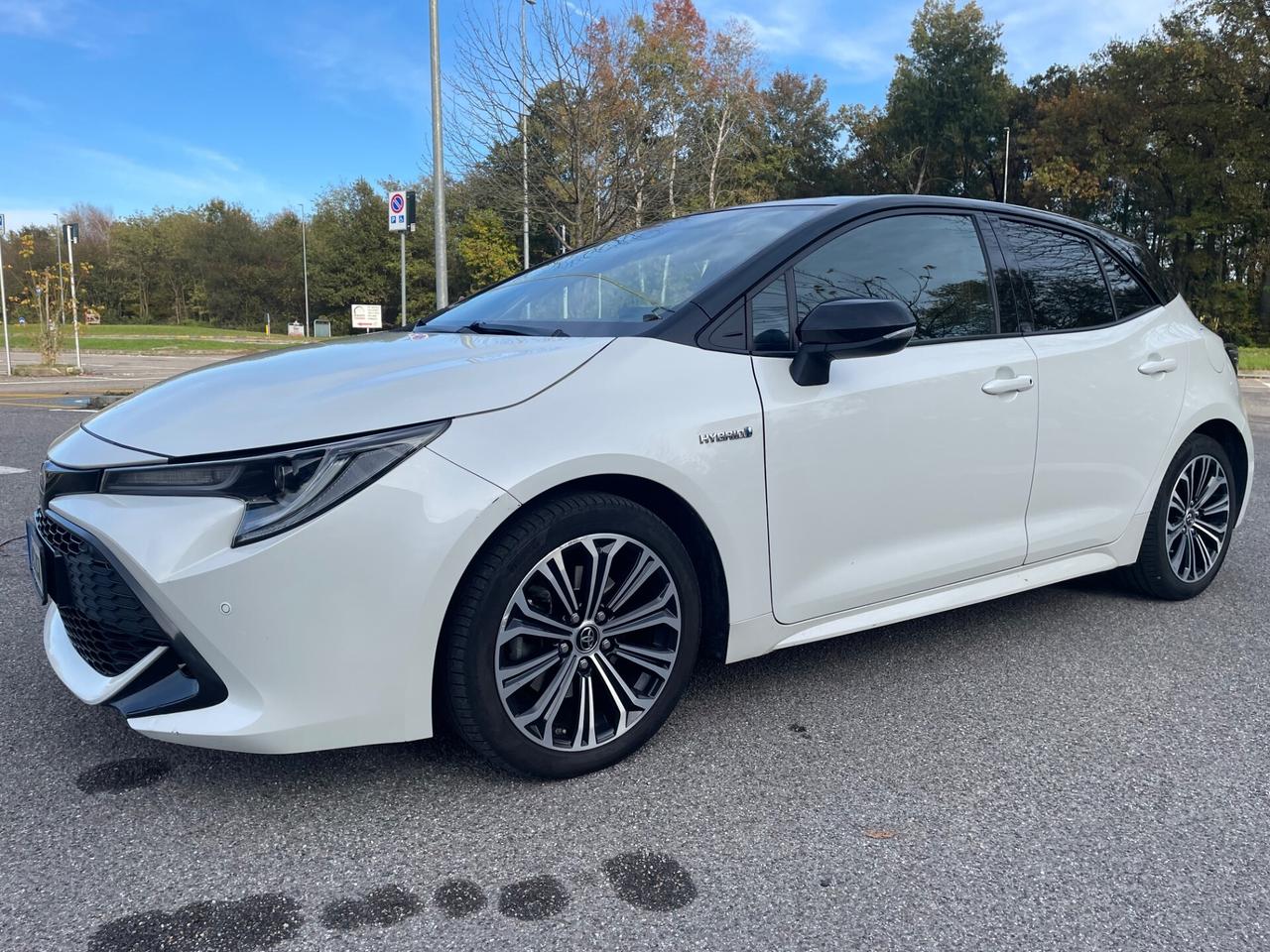 Toyota Corolla 2.0 Hybrid*Cerchi*Libro service*Doppio treno di gomme