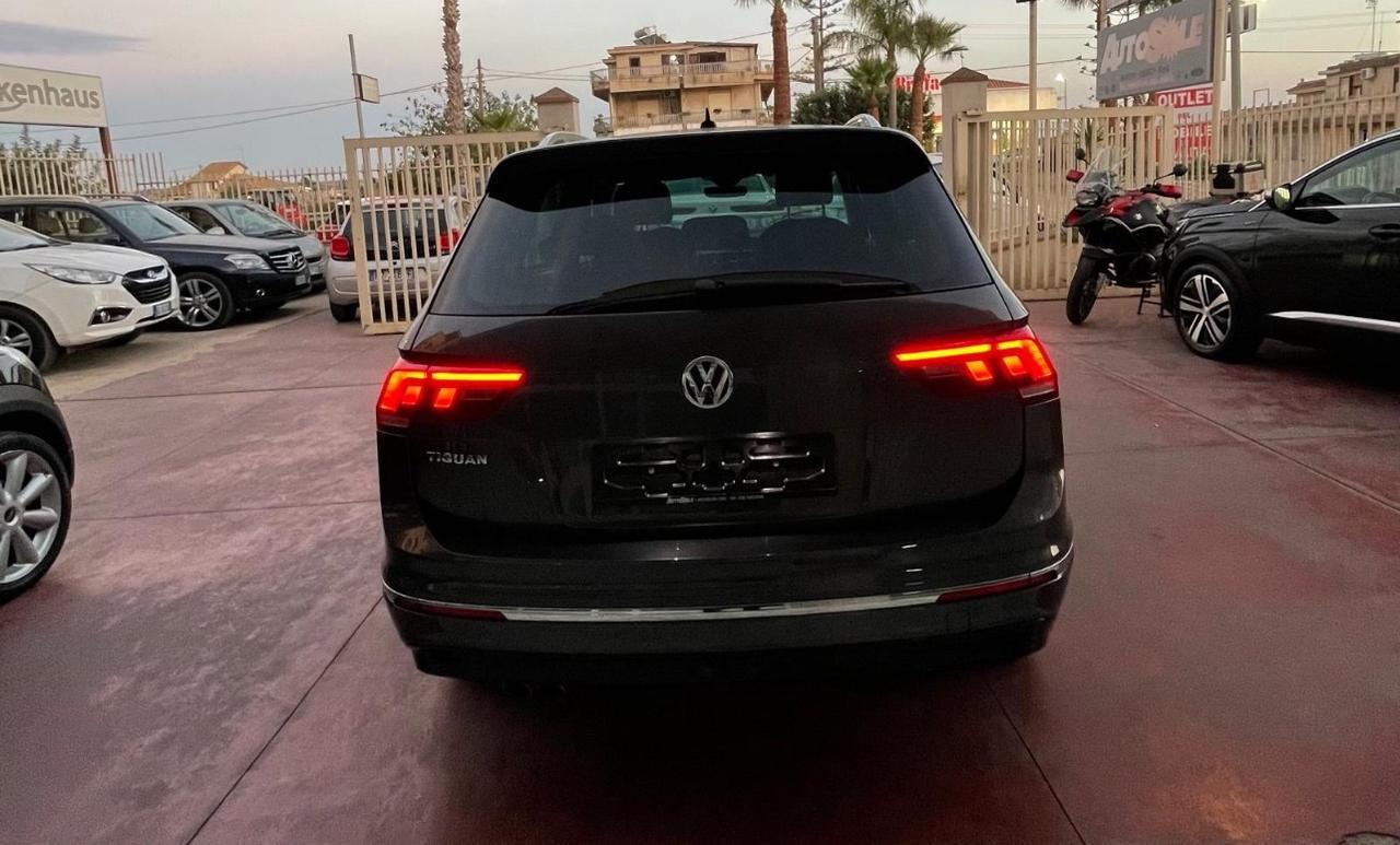 Volkswagen Tiguan tdi 150 cv r-line