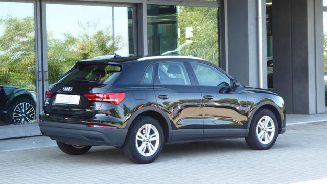 AUDI Q3 35 TDI Quattro S-Tronic Business
