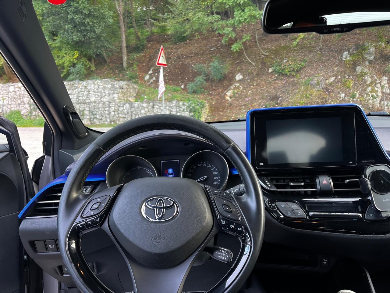 Toyota C-HR 1.8 Hybrid E-CVT Style