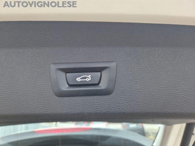 BMW X1 sDrive18d Adv auto Portel el-Camera-Led-Nav