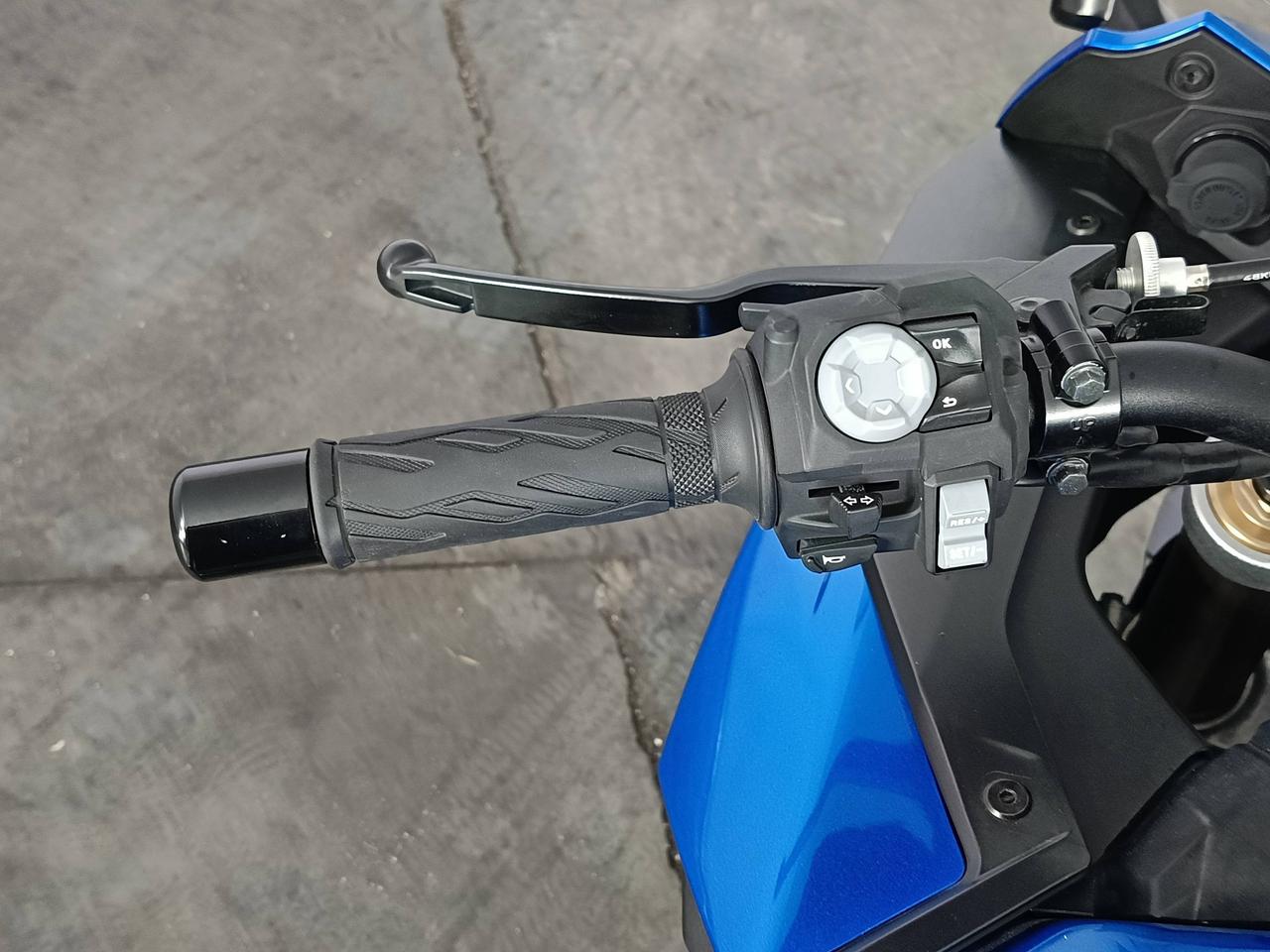 SUZUKI GSX-S - GSX-S 1000 GT Abs my21
