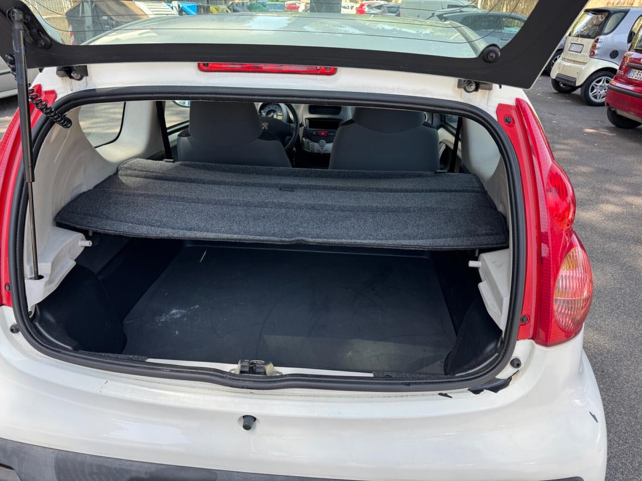 Peugeot 107 1.0 68CV 3p. Access omologata Van 2 posti