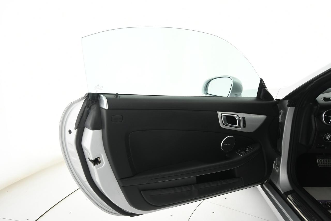 Mercedes-Benz SLC 200 Sport auto CAMERA+LED+C17"