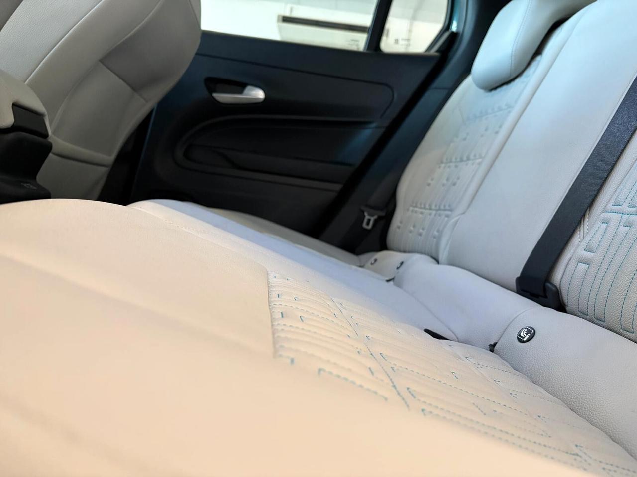Fiat 600 LA PRIMA Hybrid 110 CV DCT Hybrid SPOTICAR