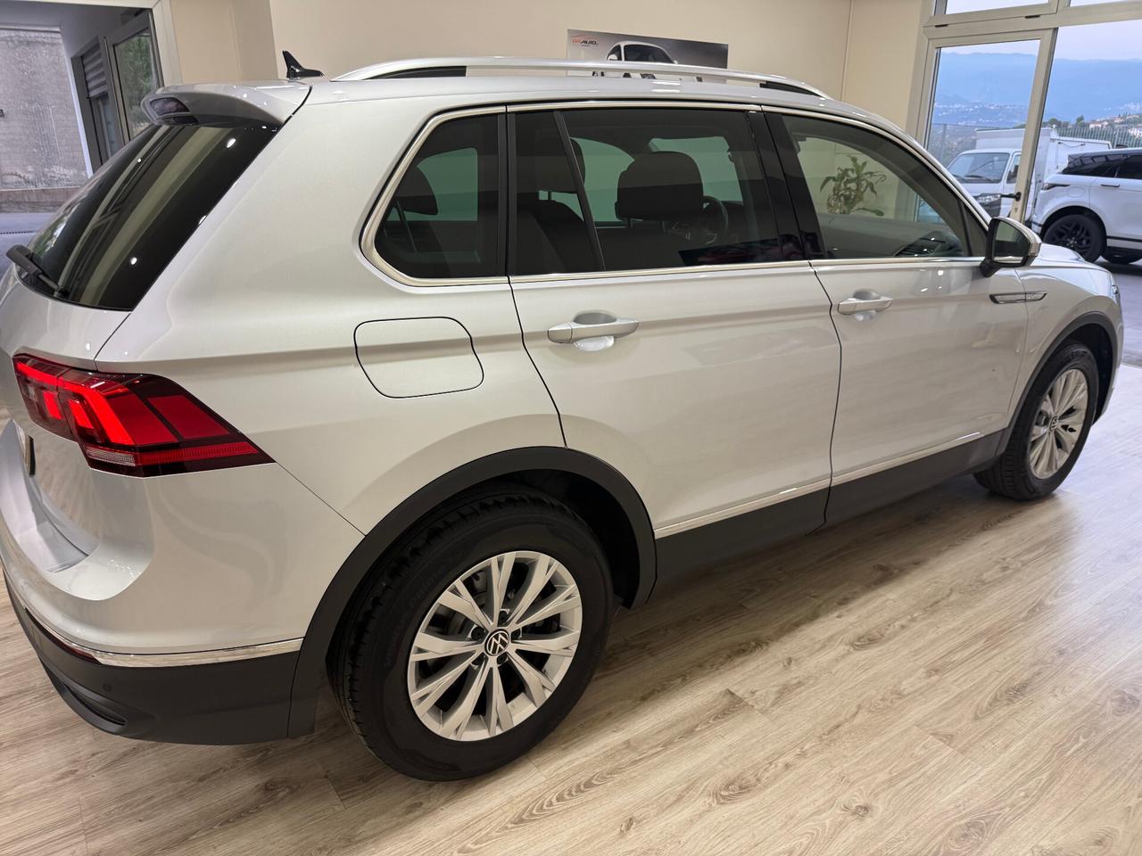 Volkswagen Tiguan 2.0 TDI 150 CV SCR DSG Elegance