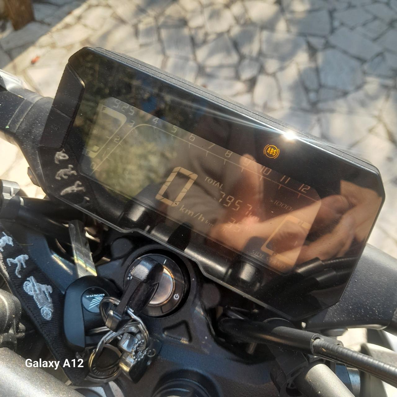 Honda CB 300 R CB300R COME NUOVA!