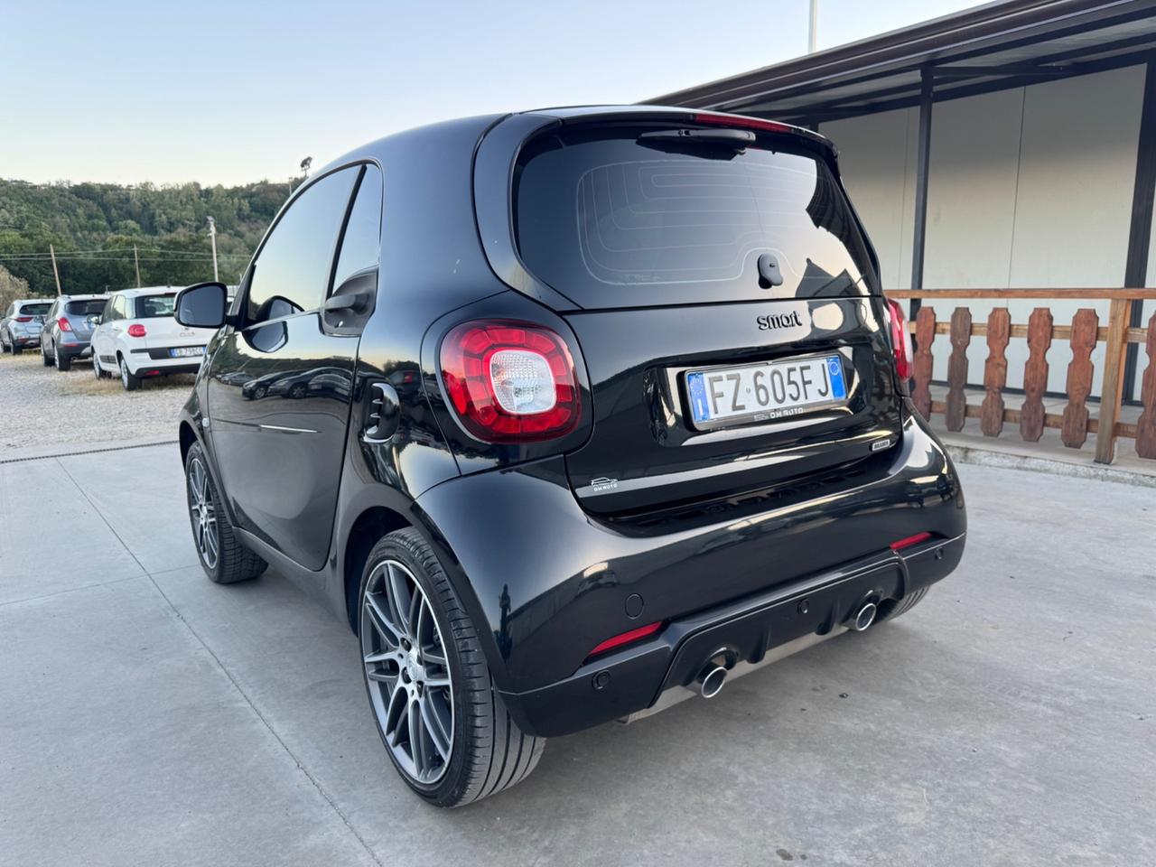 Smart ForTwo 1.0 70cv ALLESTIMENTO BRABUS