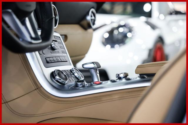 MERCEDES-BENZ SLS **AMG Coupé