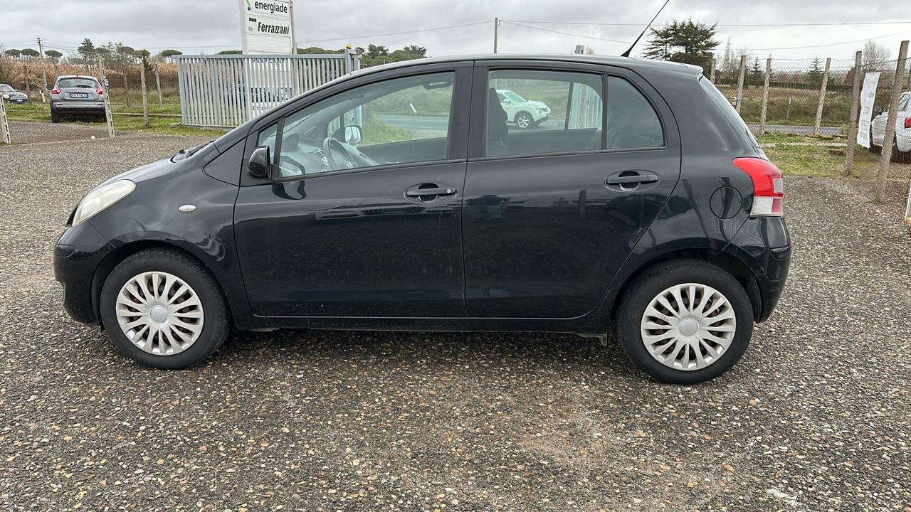 Daihatsu Charade 1.3 B You Five