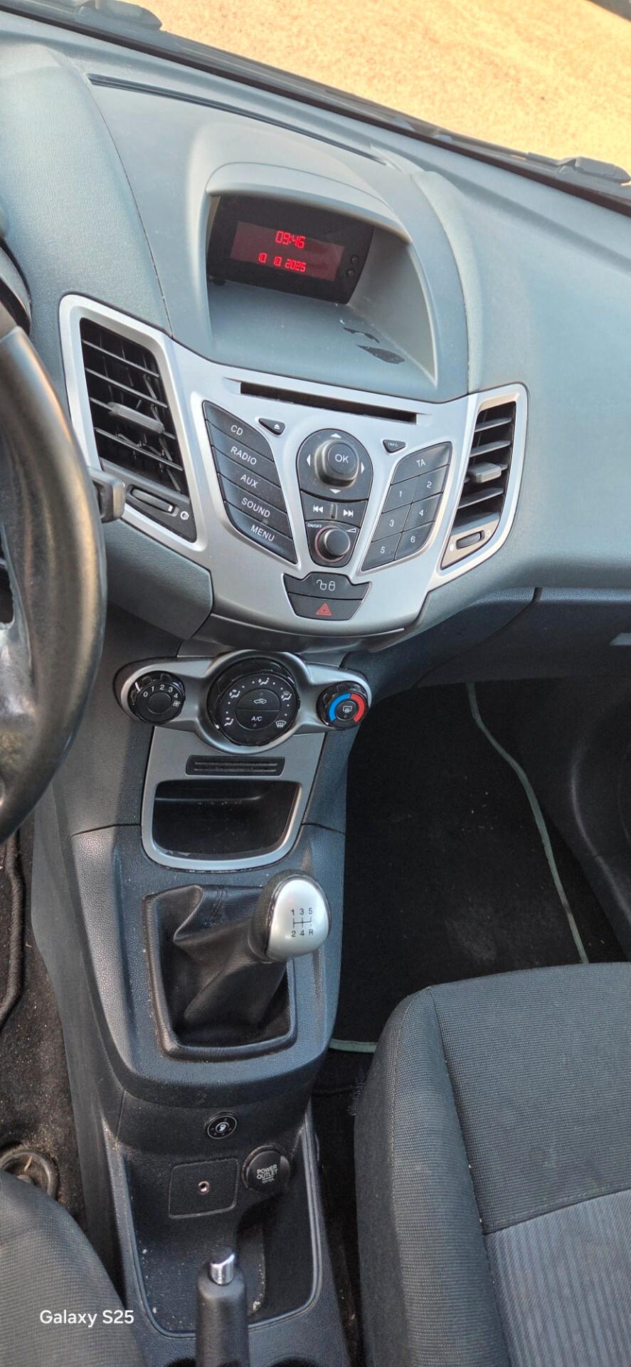 Ford Fiesta 1.4 5 porte Bz.- GPL Titanium