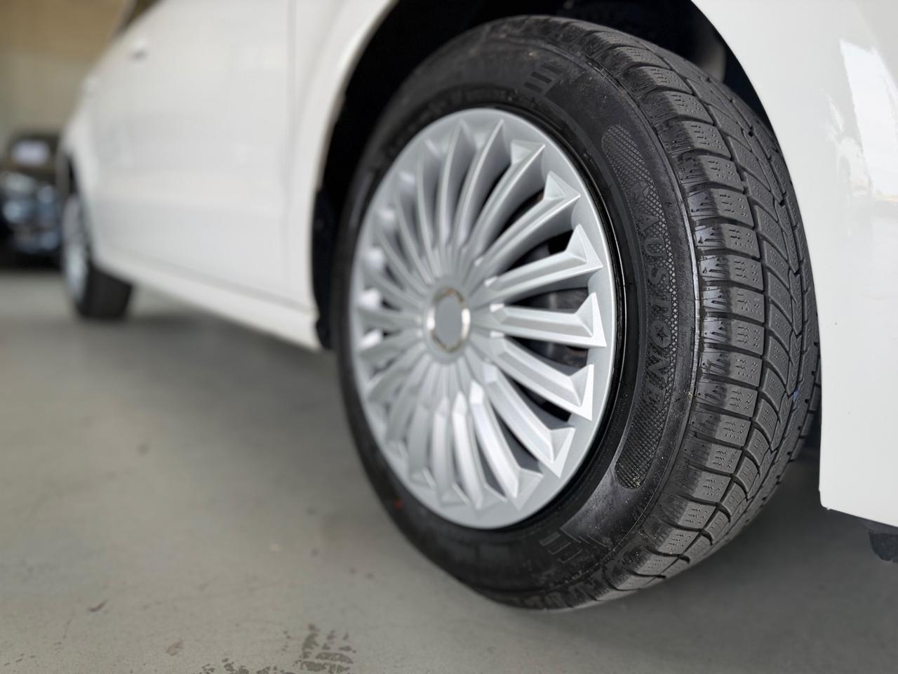 Volkswagen Polo 1.4 5 porte Highline BiFuel NEOPATENTATO