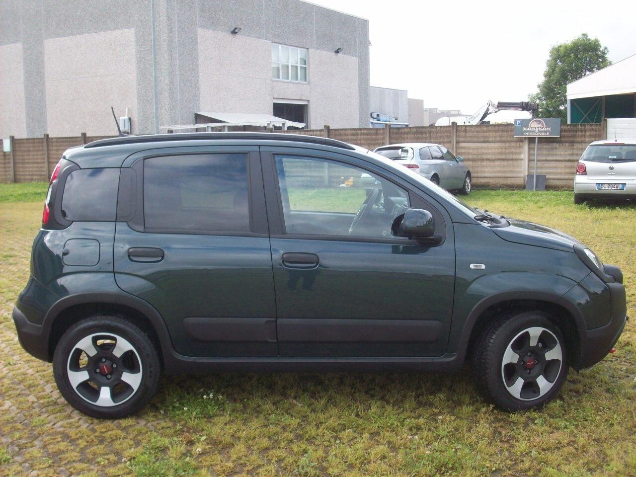 Fiat Panda Cross 1.0 FireFly S&S Hybrid