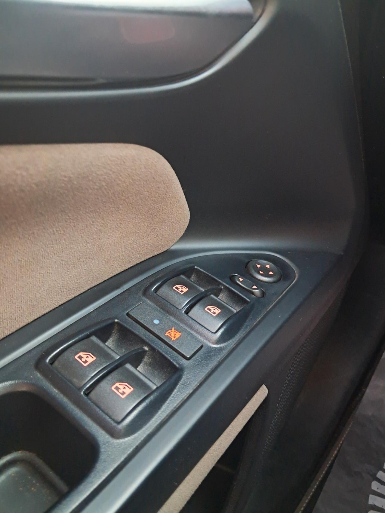 Fiat Tipo 1.6Mtj 120cv-Lounge*NAVI*LED*CRUISE