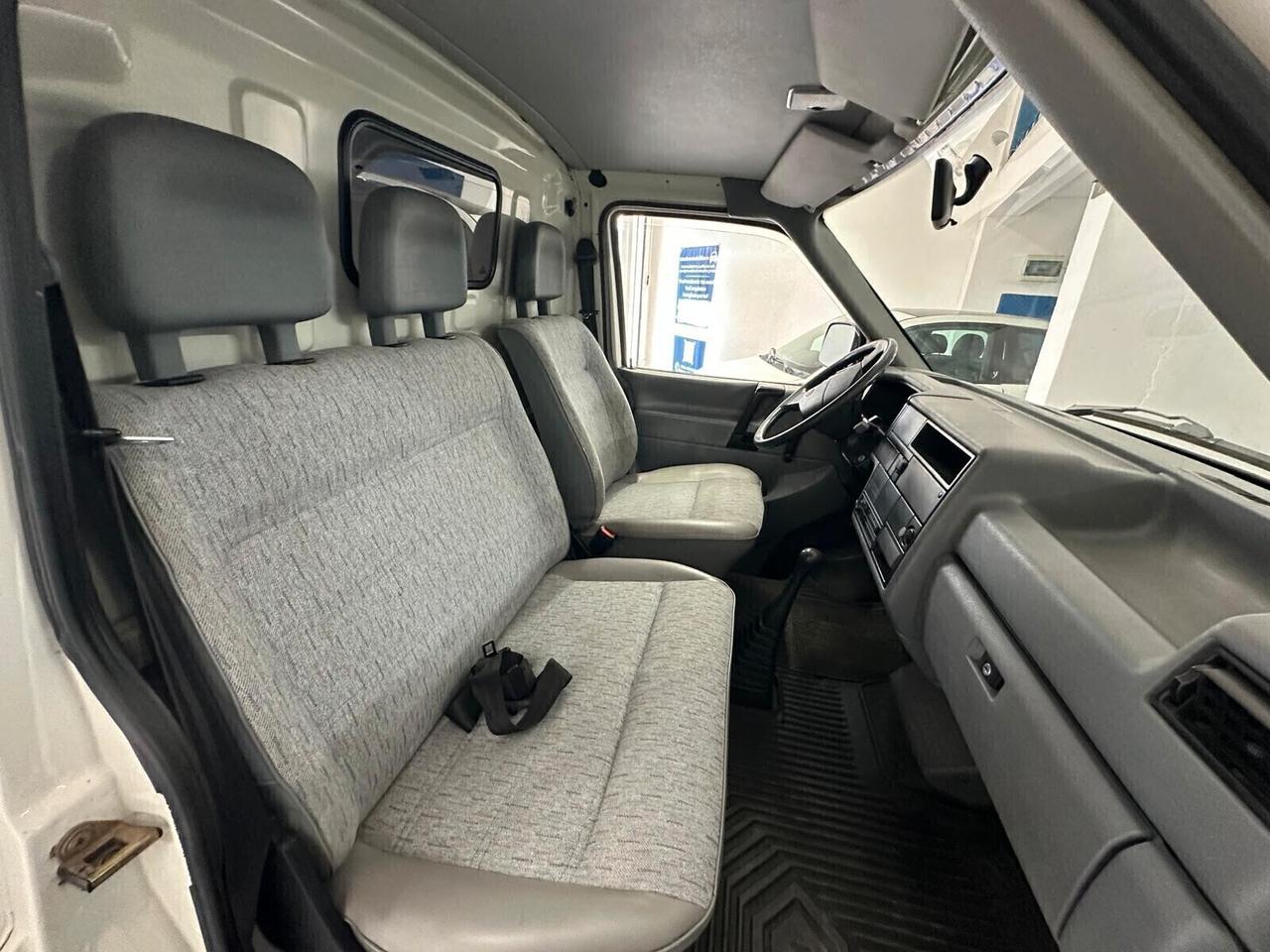Volkswagen transporter T4