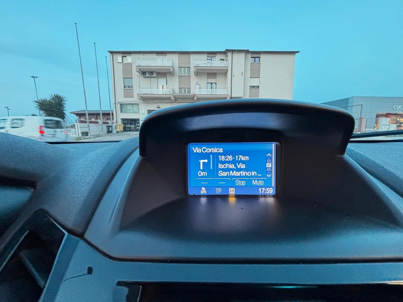 Ford Fiesta 1.5 TDCi 75CV 5 porte Titanium