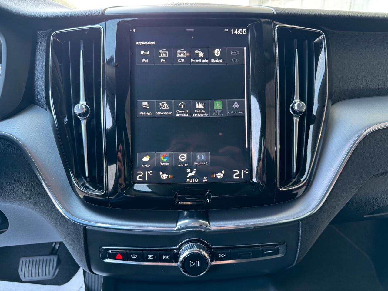 Volvo XC60 2.0 b4 MomentumPro AWD GEARTRONIC PROMO