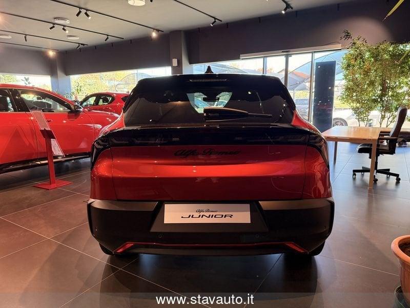 Alfa Romeo Junior Junior 156 CV BEV Speciale