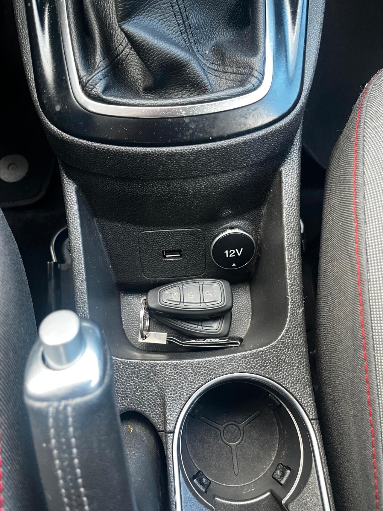 Ford Fiesta 1.5 TDCi 75CV 3 porte ST-Line