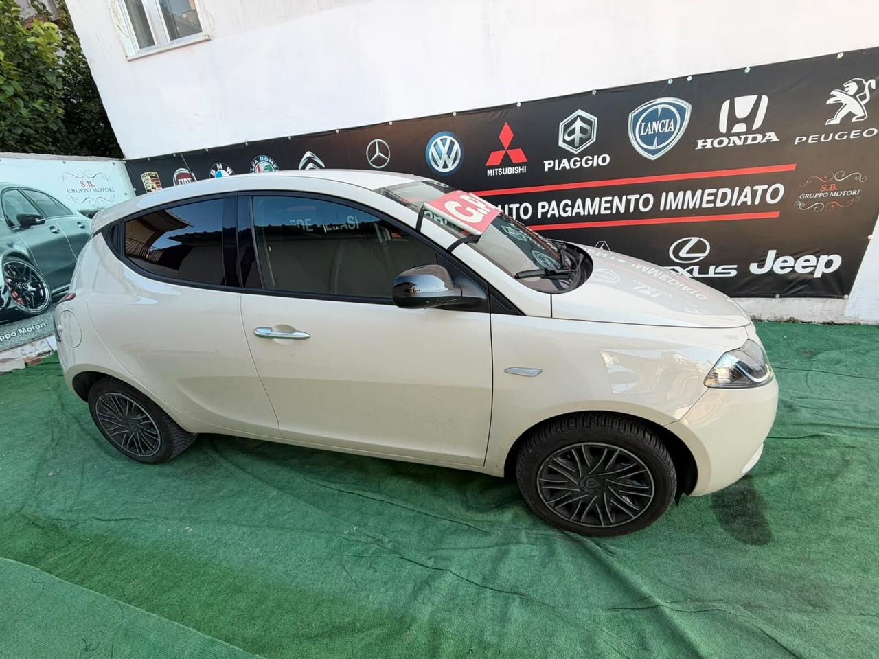 Lancia Ypsilon 2022 1.2 69 CV 5 porte GPL ORIGINALE Gold