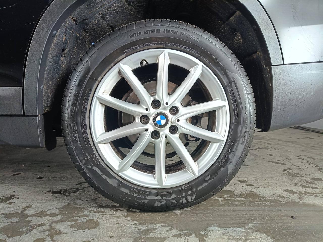 BMW X1 F48 2019 - X1 sdrive18d Advantage auto
