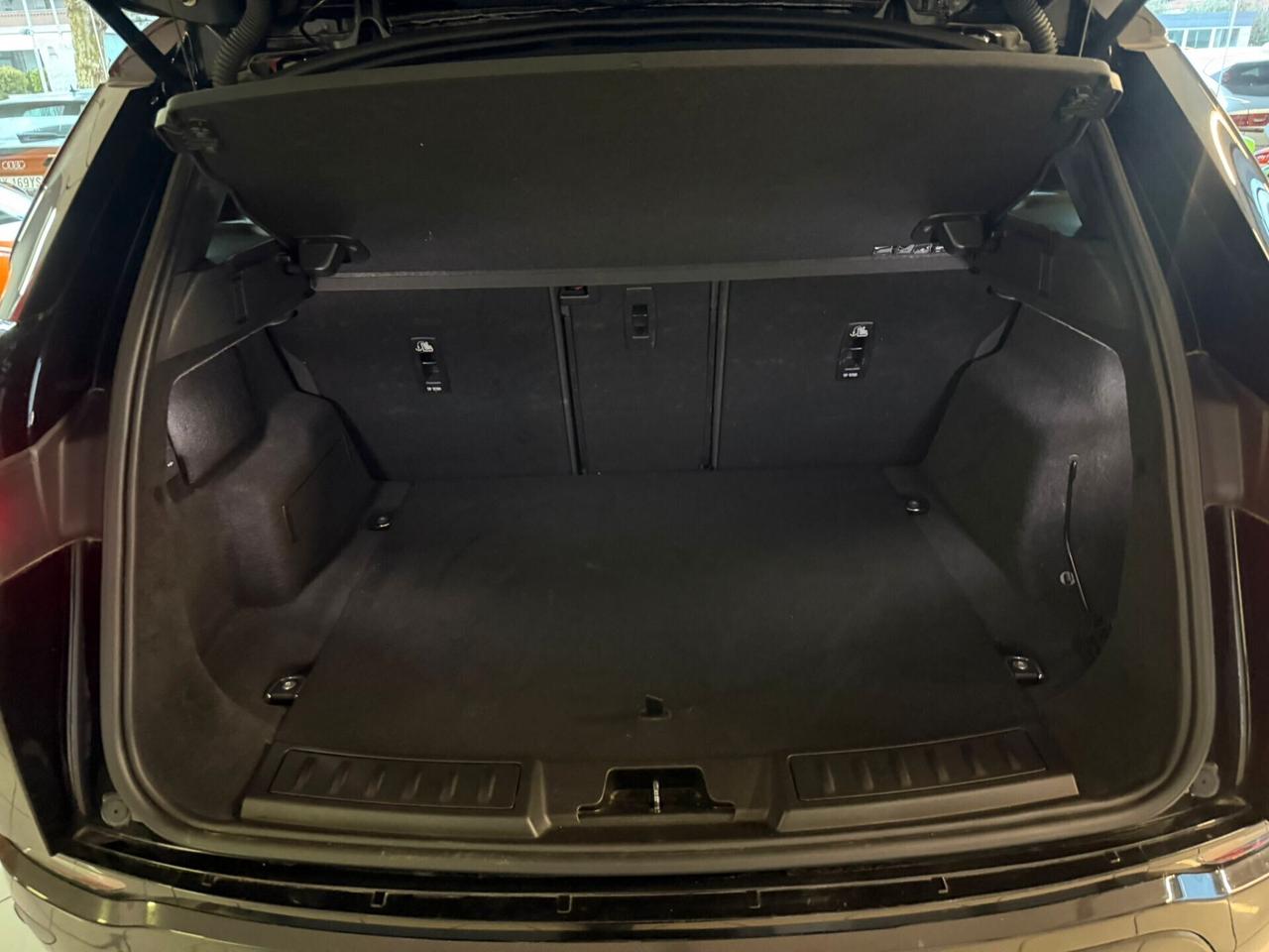 Land Rover EVOQUE 2.0D 163CV R-Dynamic ibrido/diesel