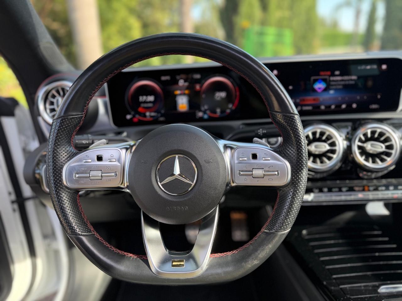 Mercedes-benz CLA 200 d Automatic Premium